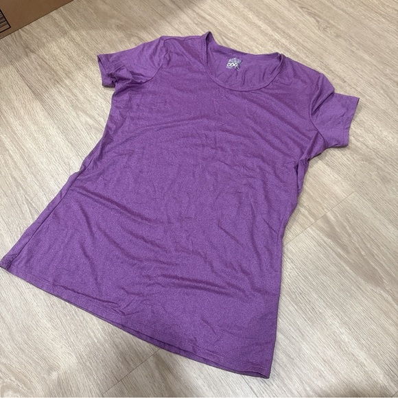 32 Degrees Women's Short Sleeve Tee in Rich Purple - Picture 1 of 2